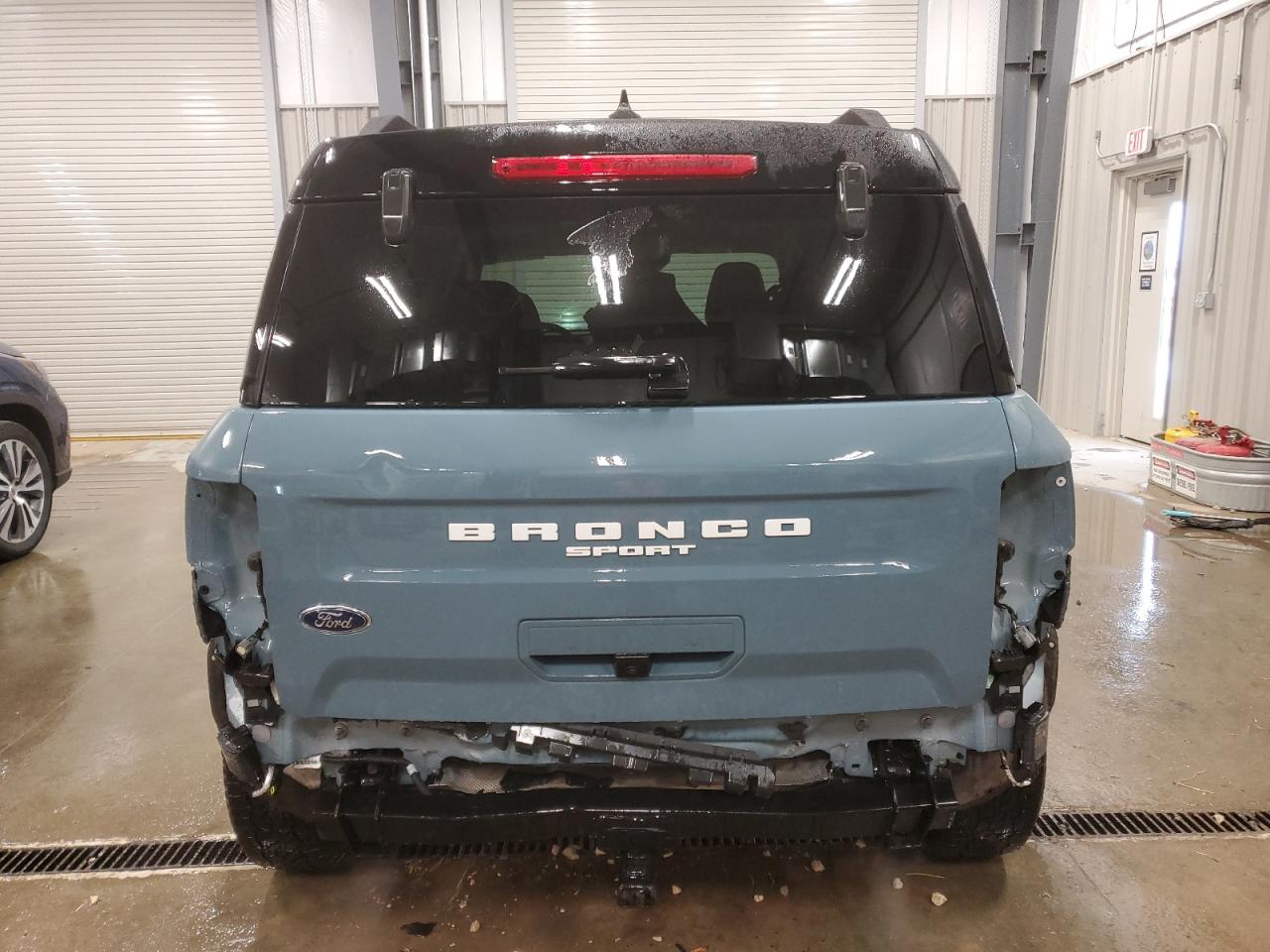 2021 Ford Bronco - Image 6