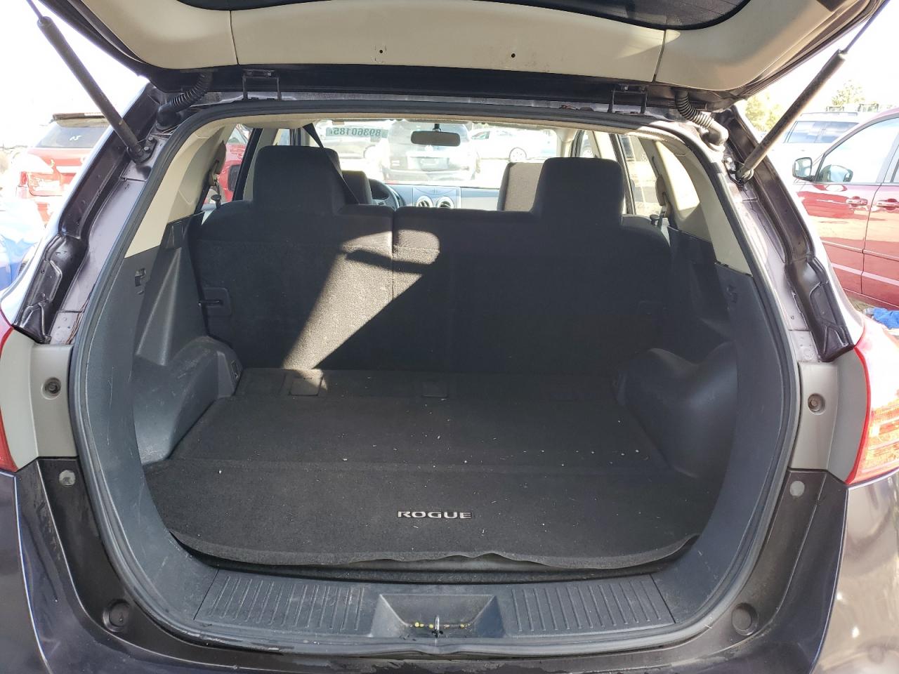 2011 Nissan Rogue - Image 6