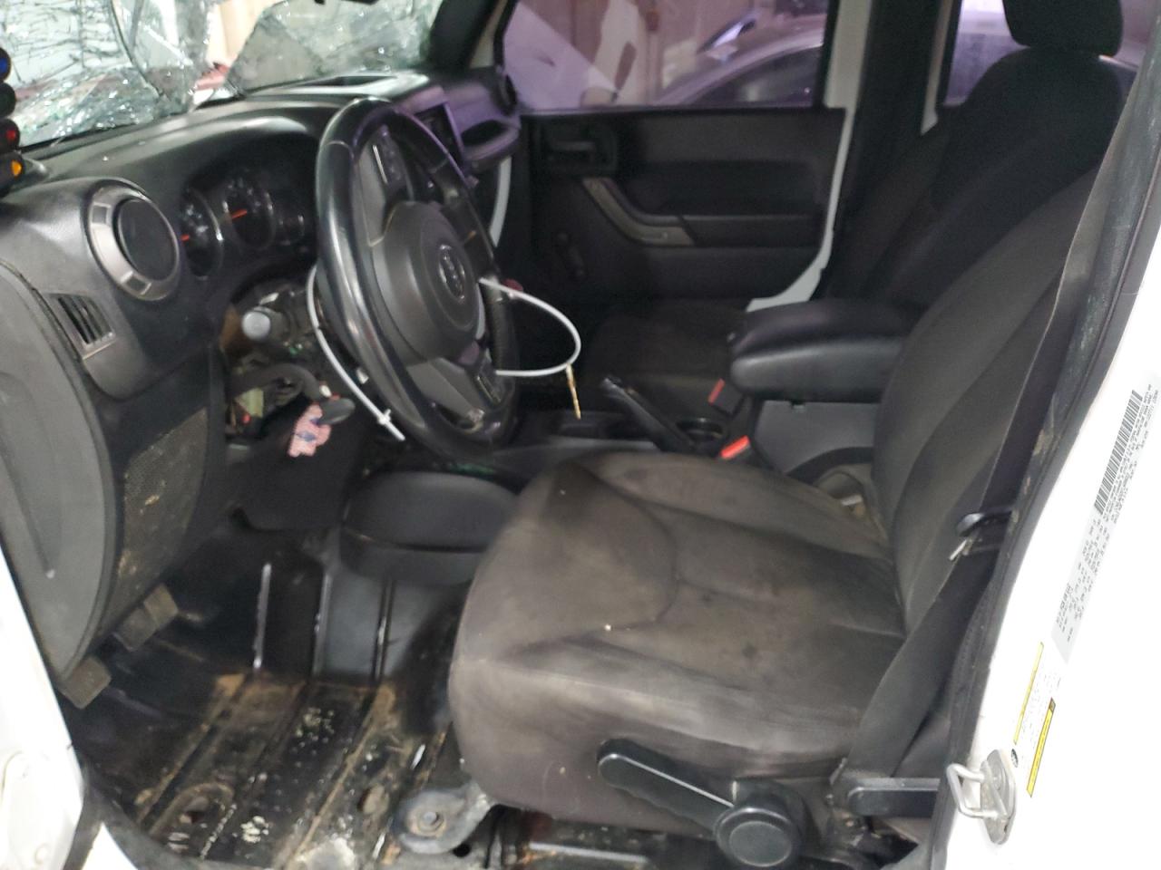 2015 Jeep Wrangler - Image 7