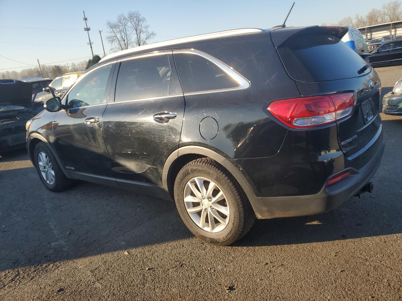 2017 Kia Sorento - Image 2