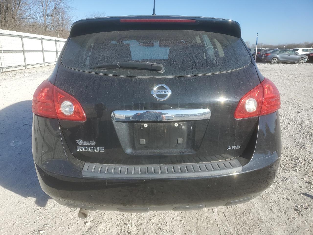 2011 Nissan Rogue - Image 6