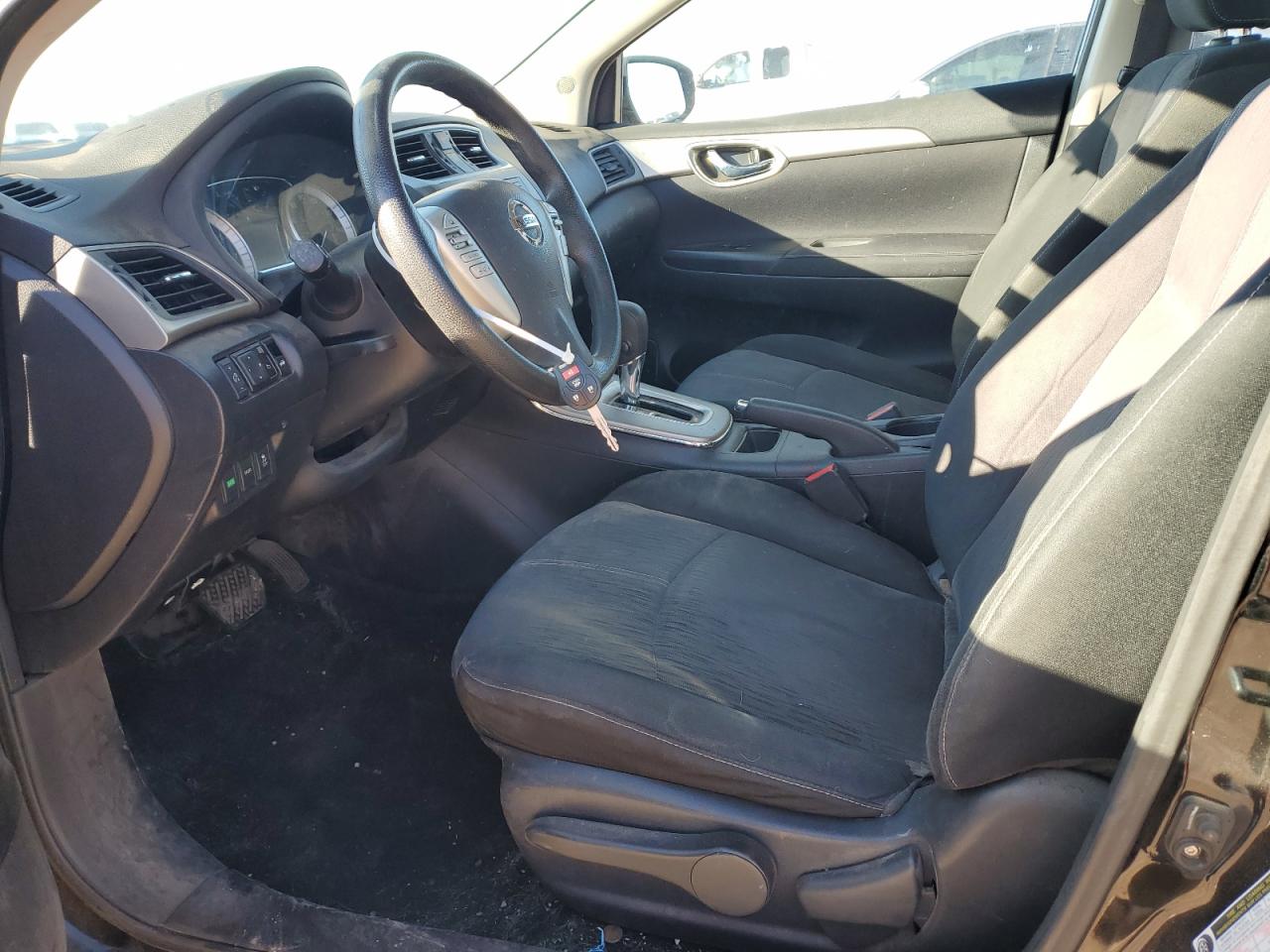 2014 Nissan Sentra - Image 7