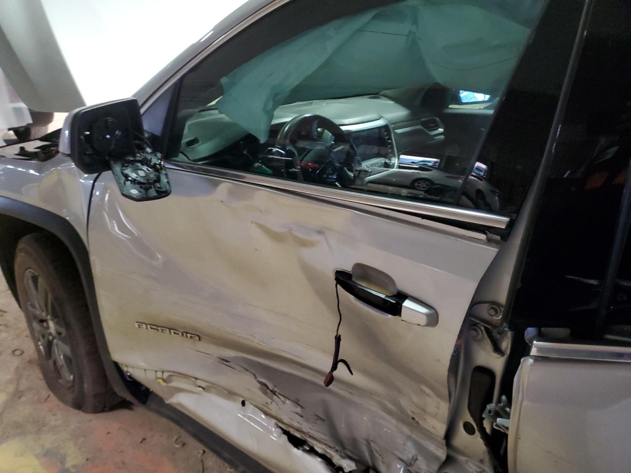 2018 GMC Acadia - Image 7