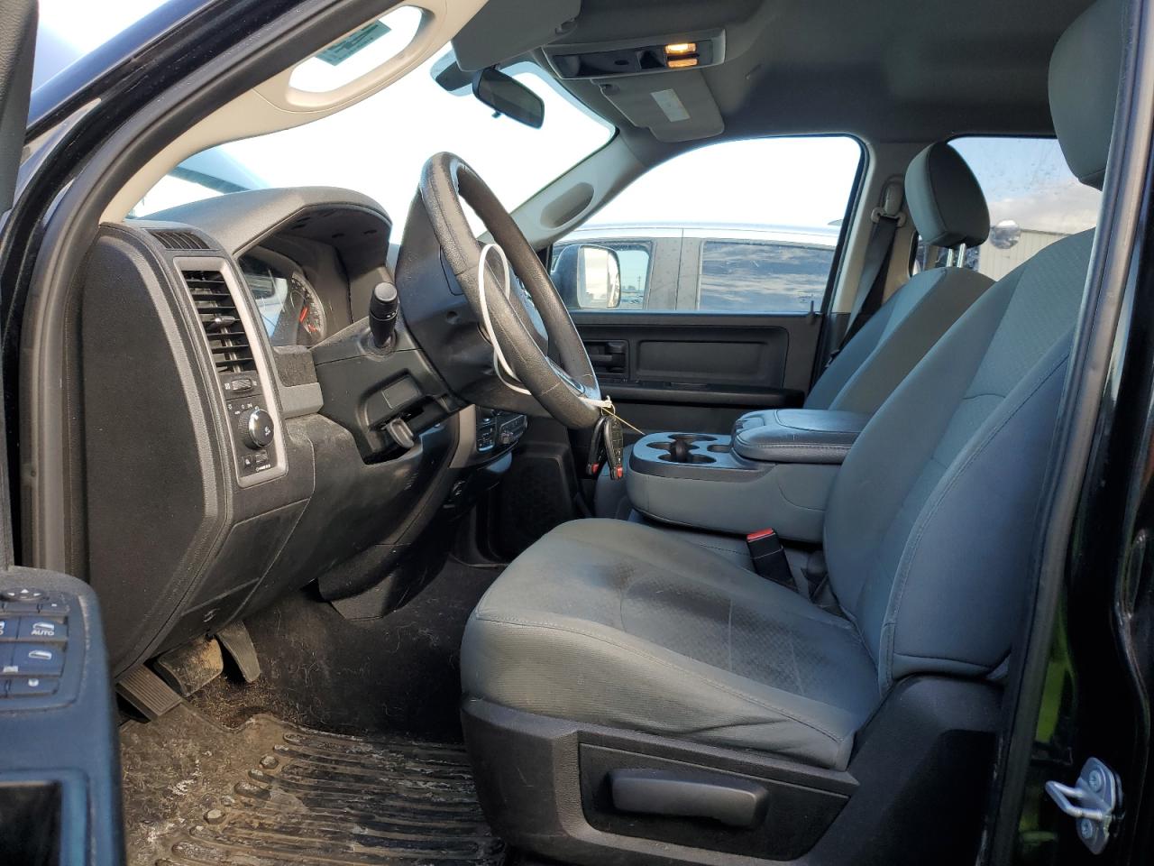 2018 RAM 1500 - Image 7