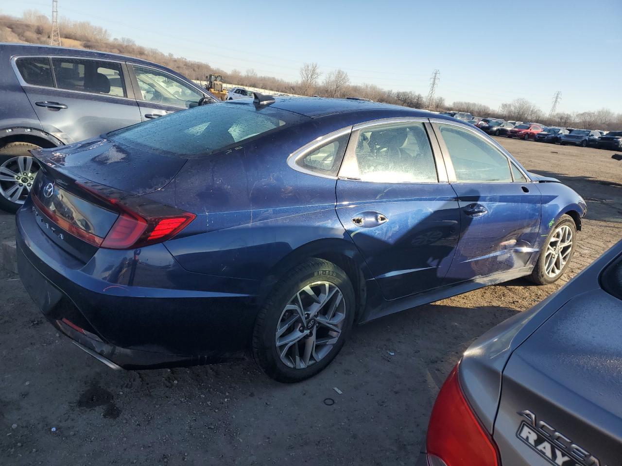 2021 Hyundai Sonata - Image 3