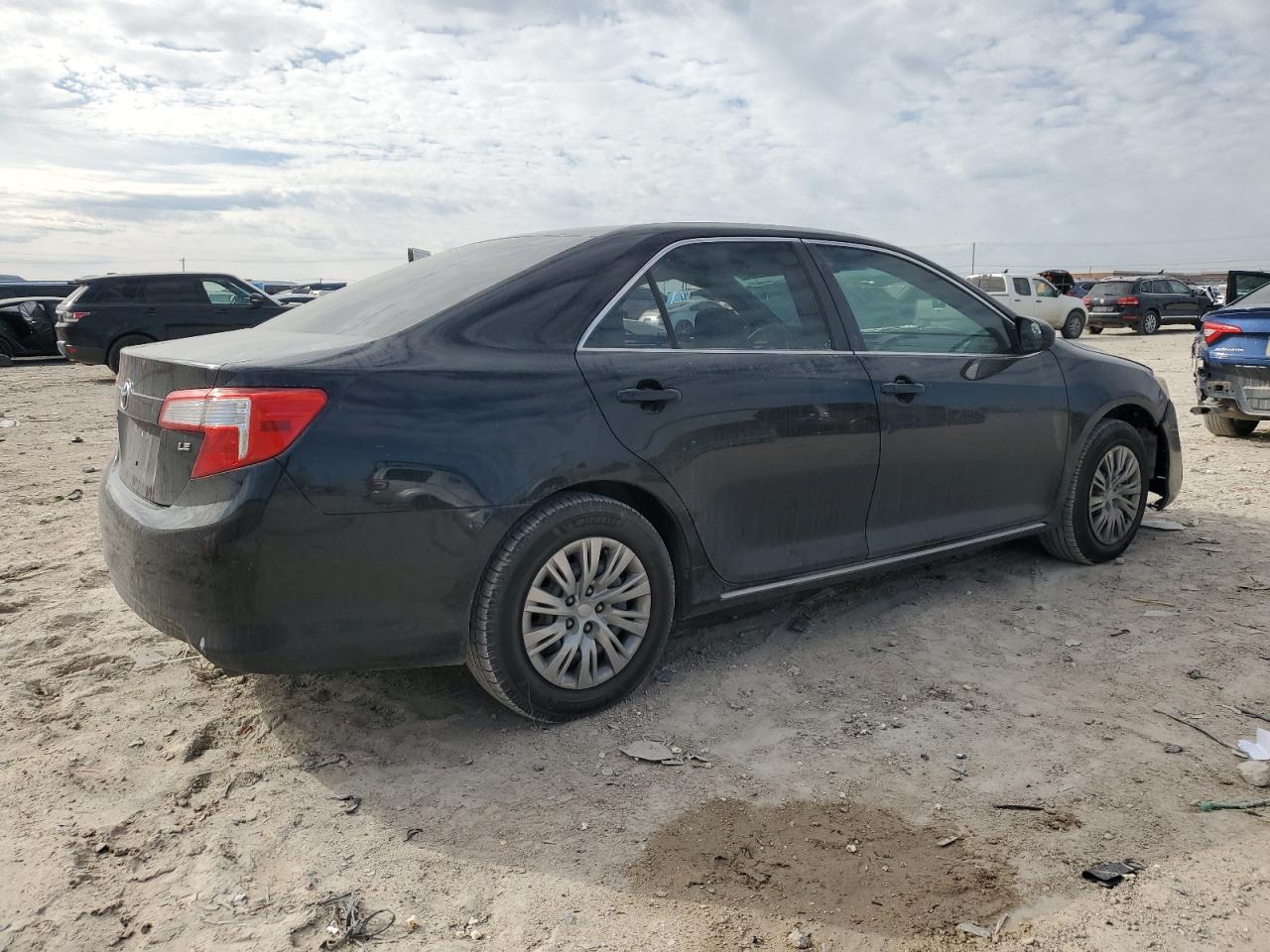 2012 Toyota Camry - Image 3
