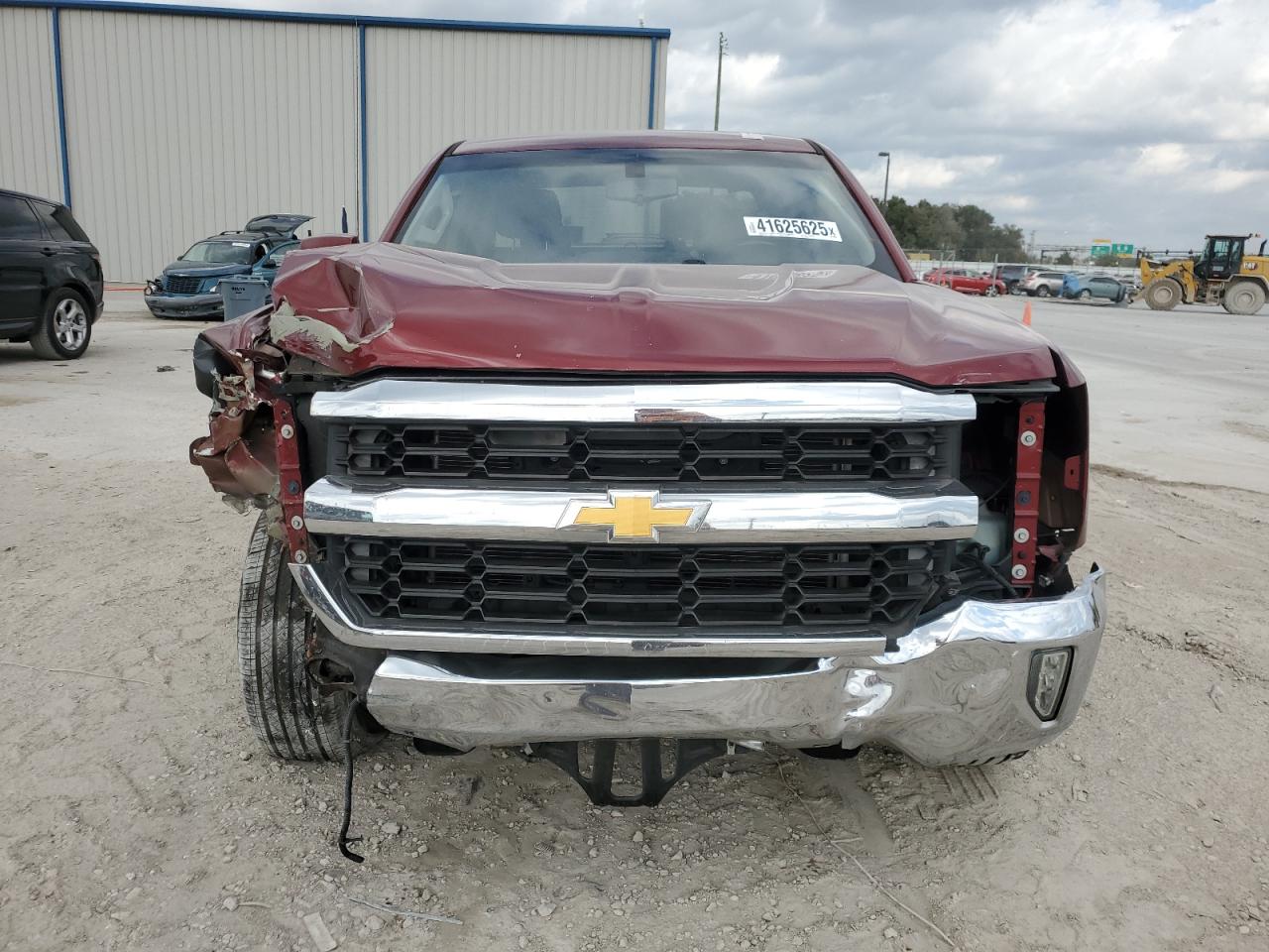 2017 Chevrolet Silverado - Image 5