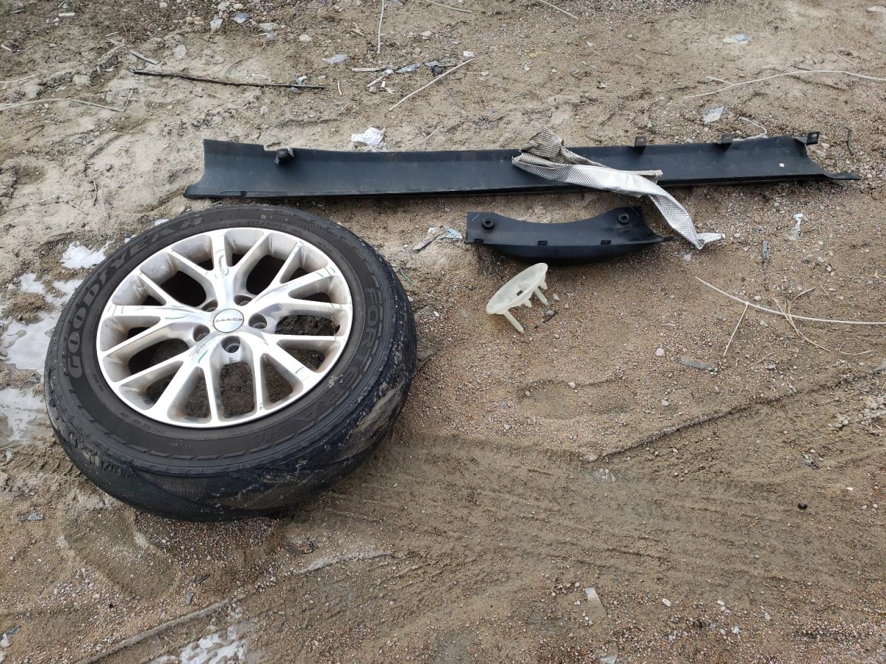 2015 Dodge Durango - Image 13