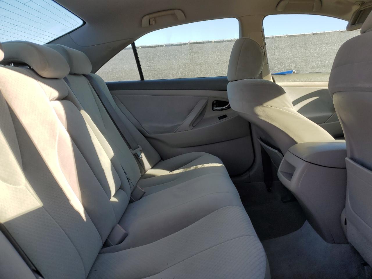 2007 Toyota Camry - Image 10