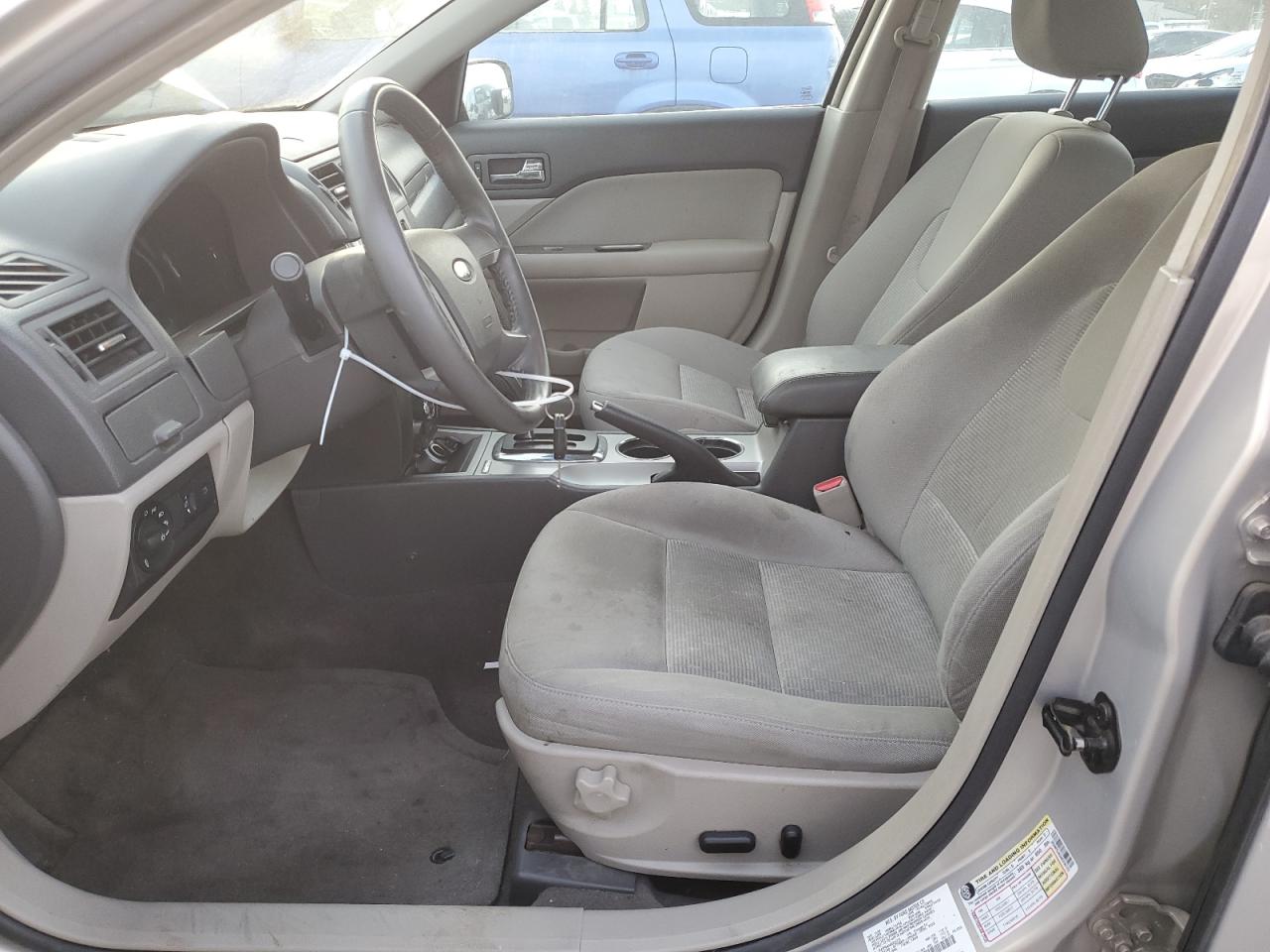 2010 Ford Fusion - Image 7
