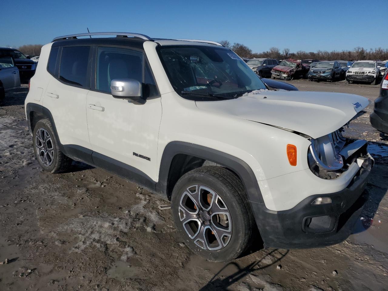 2015 Jeep Renegade - Image 4