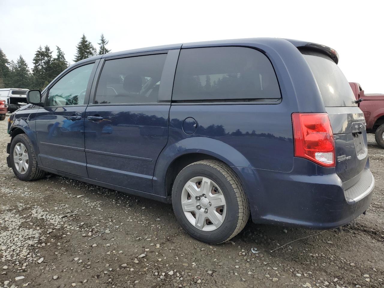 2012 Dodge Caravan - Image 2