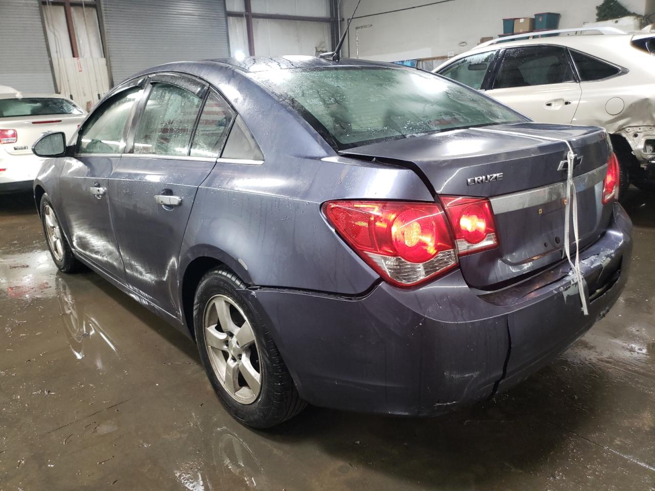 2014 Chevrolet Cruze - Image 2