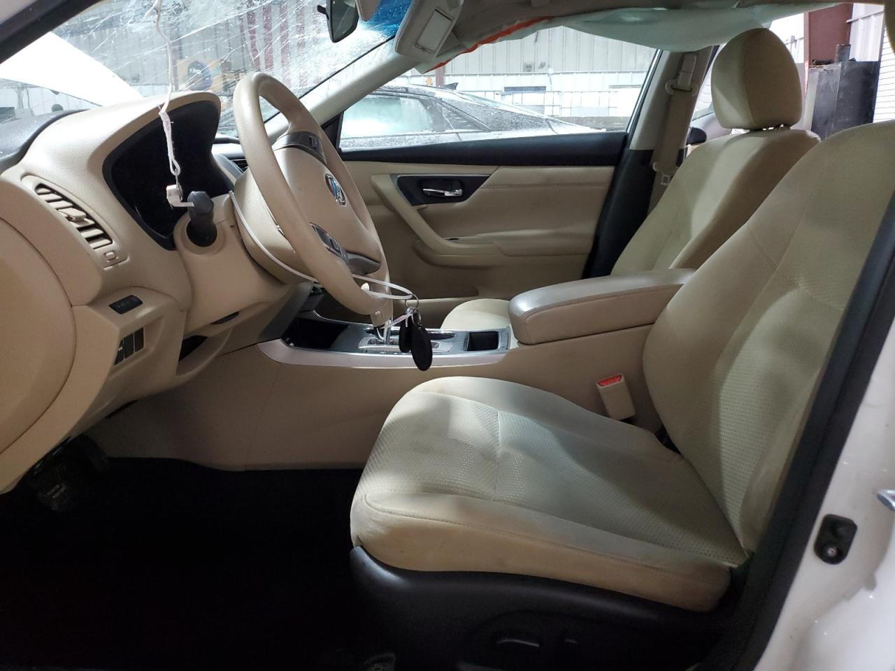 2015 Nissan Altima - Image 7