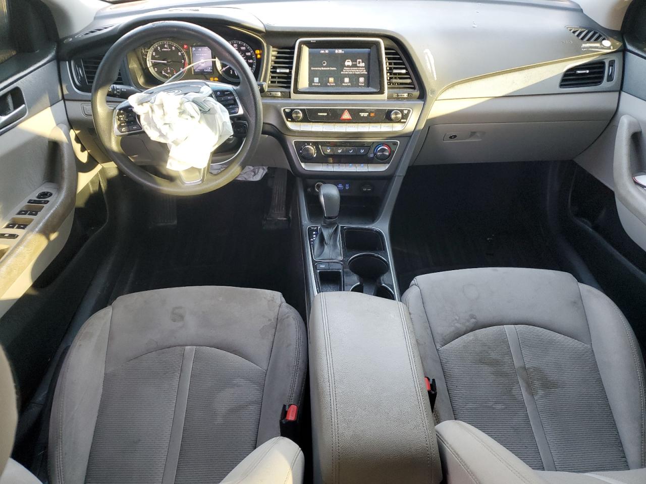 2018 Hyundai Sonata - Image 8