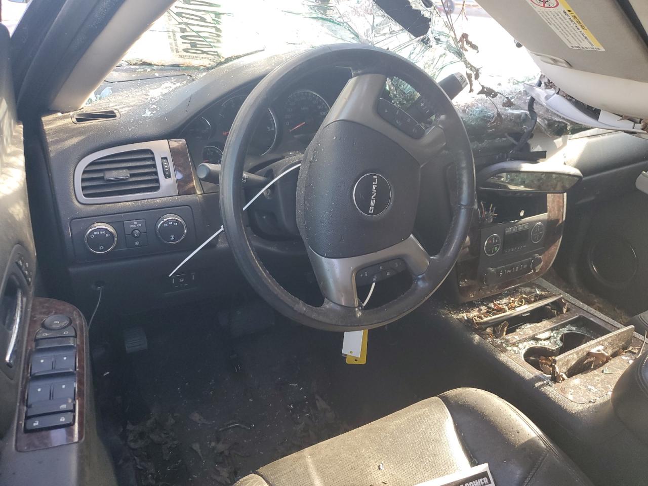 2013 GMC Sierra - Image 8