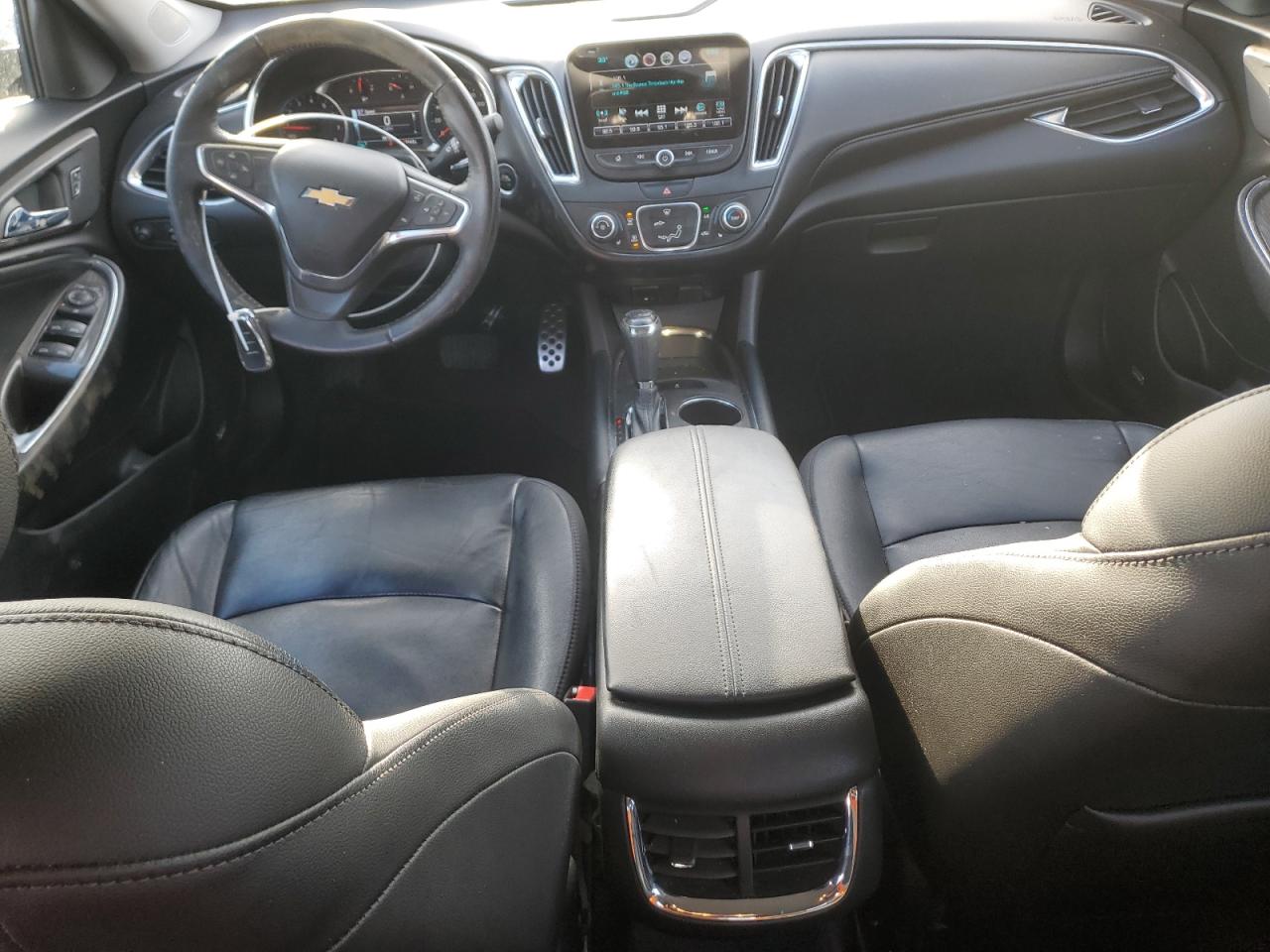 2016 Chevrolet Malibu - Image 8