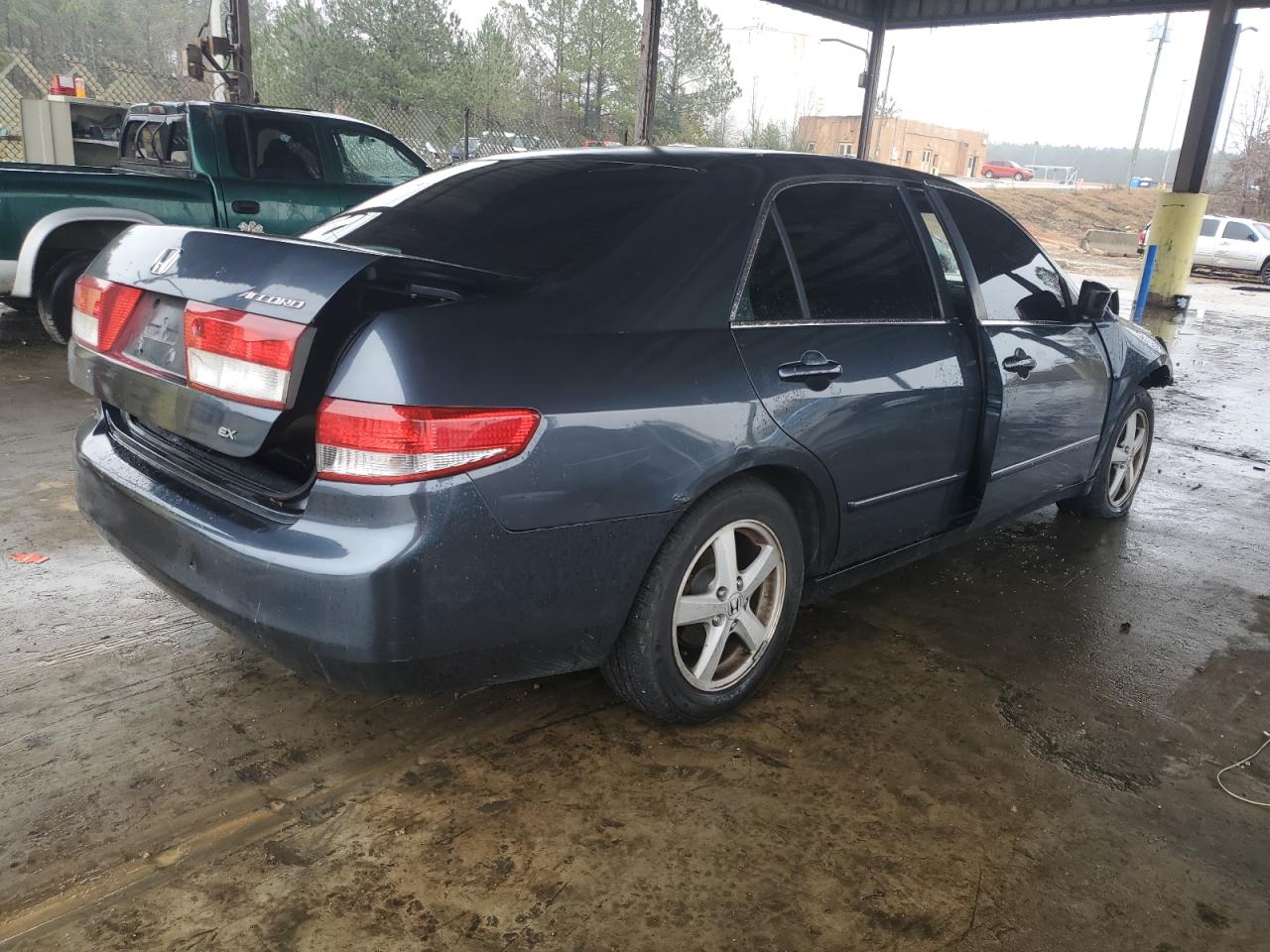 2003 Honda Accord - Image 3