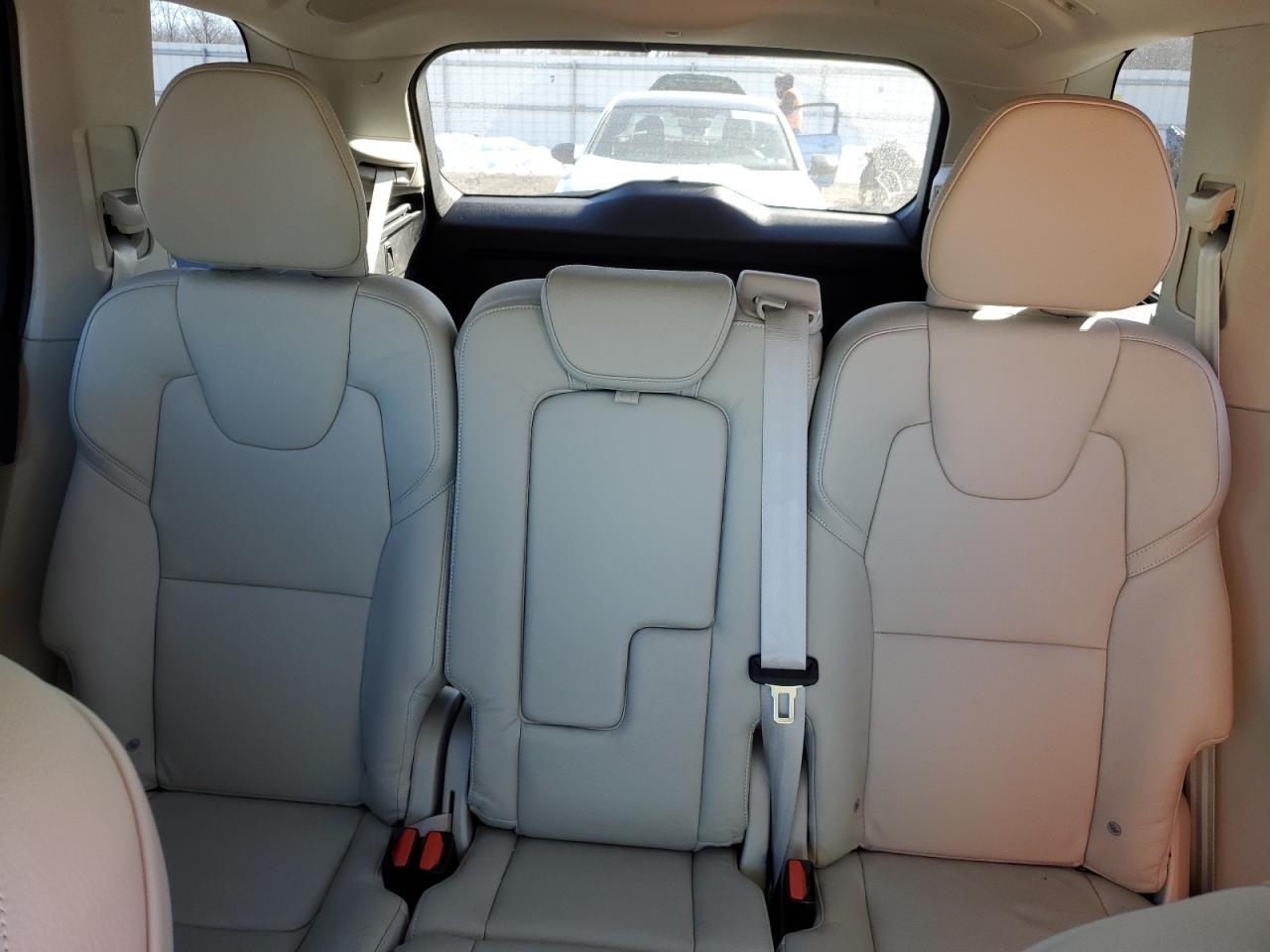 2018 Volvo XC90 - Image 10