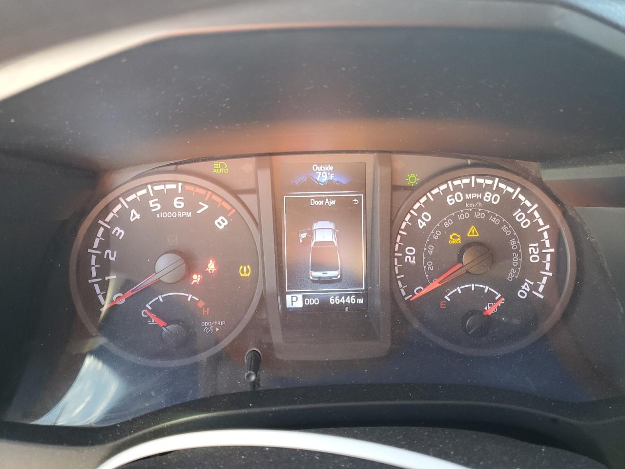 2022 Toyota Tacoma - Image 9