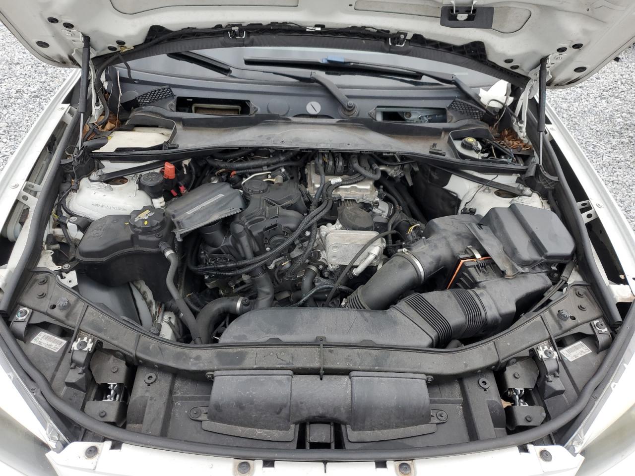 2015 BMW X1 - Image 12