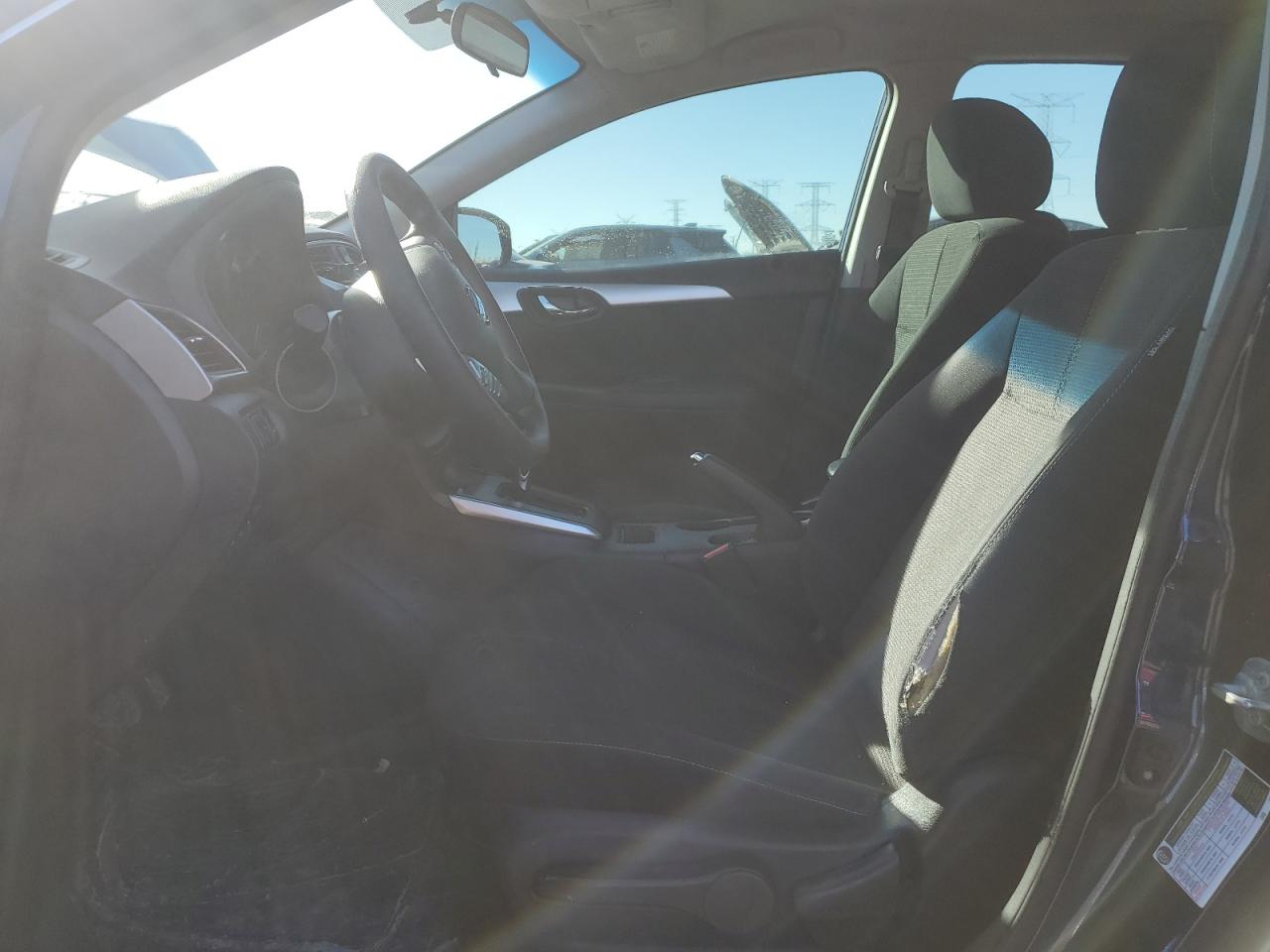 2017 Nissan Sentra - Image 7