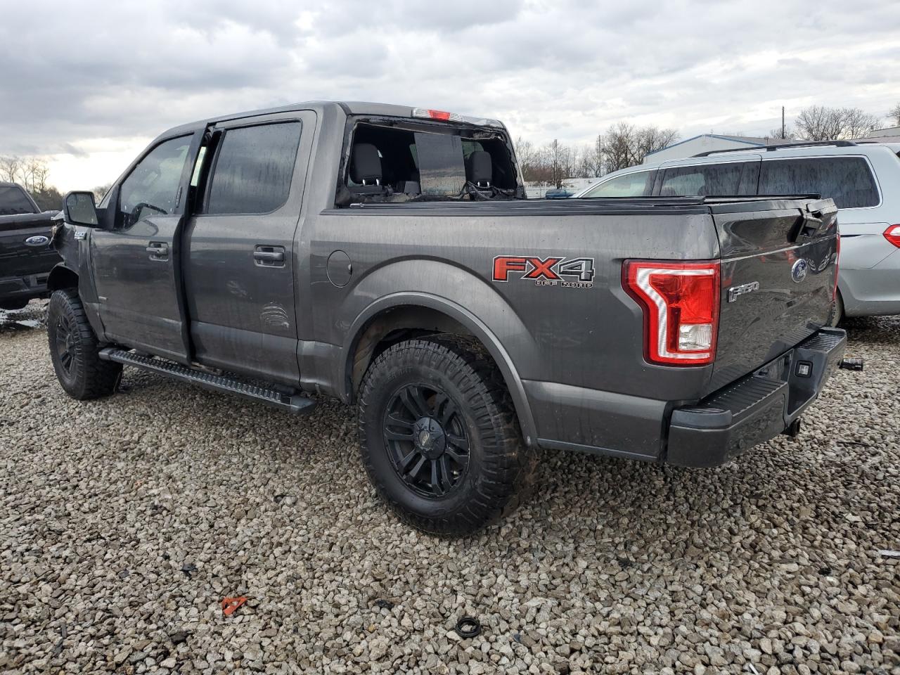 VIN 1FTEW1EG5FKE10404 2015 FORD F-150 no.2