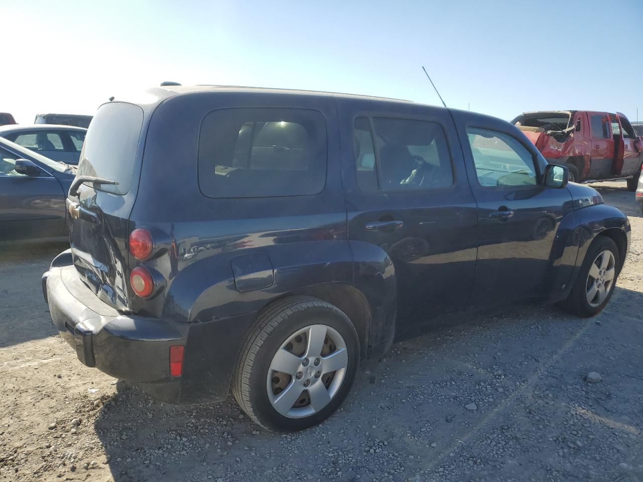 2009 Chevrolet HHR - Image 3