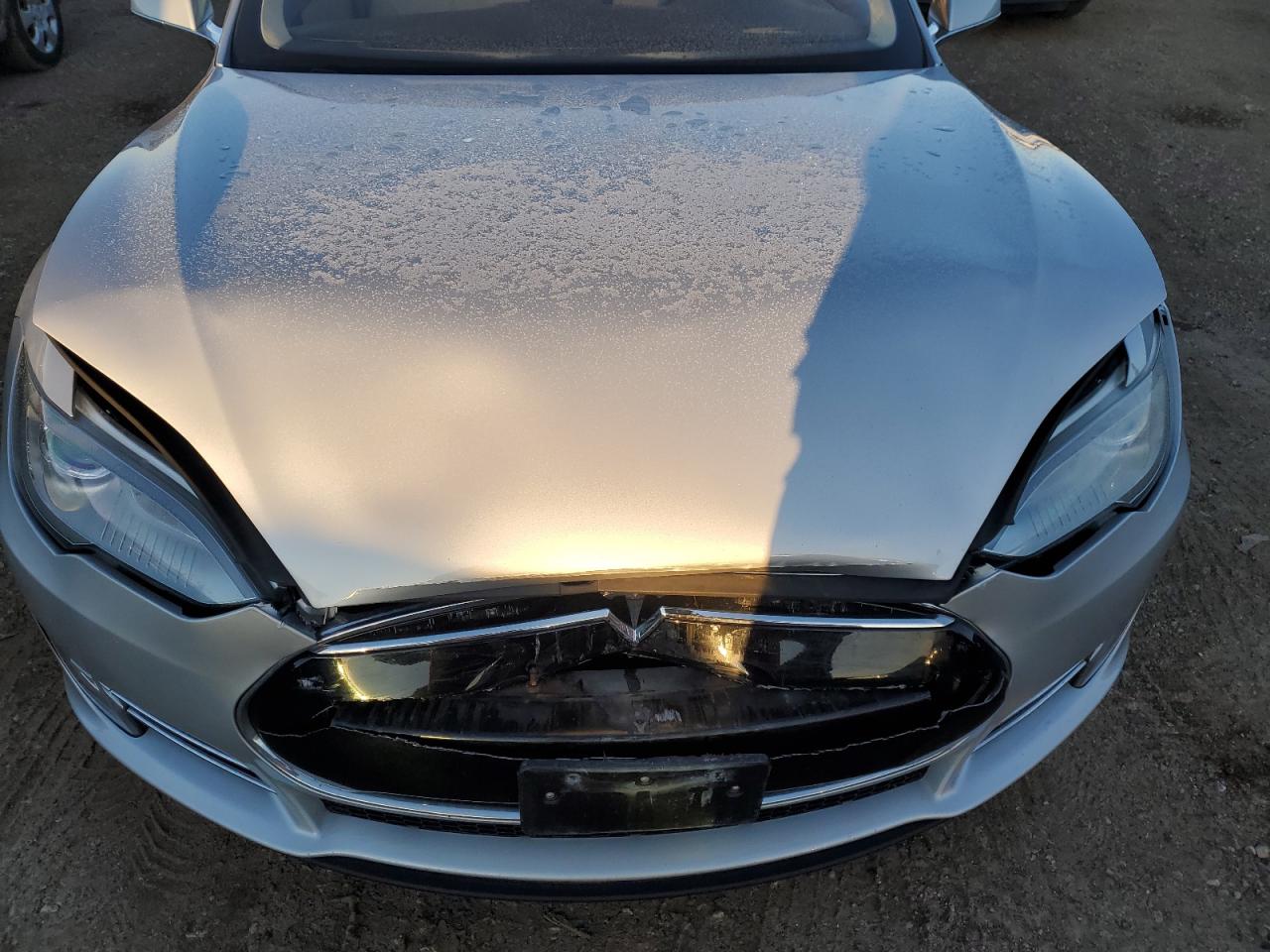 VIN 5YJSA1H16EFP32411 2014 TESLA MODEL S no.11