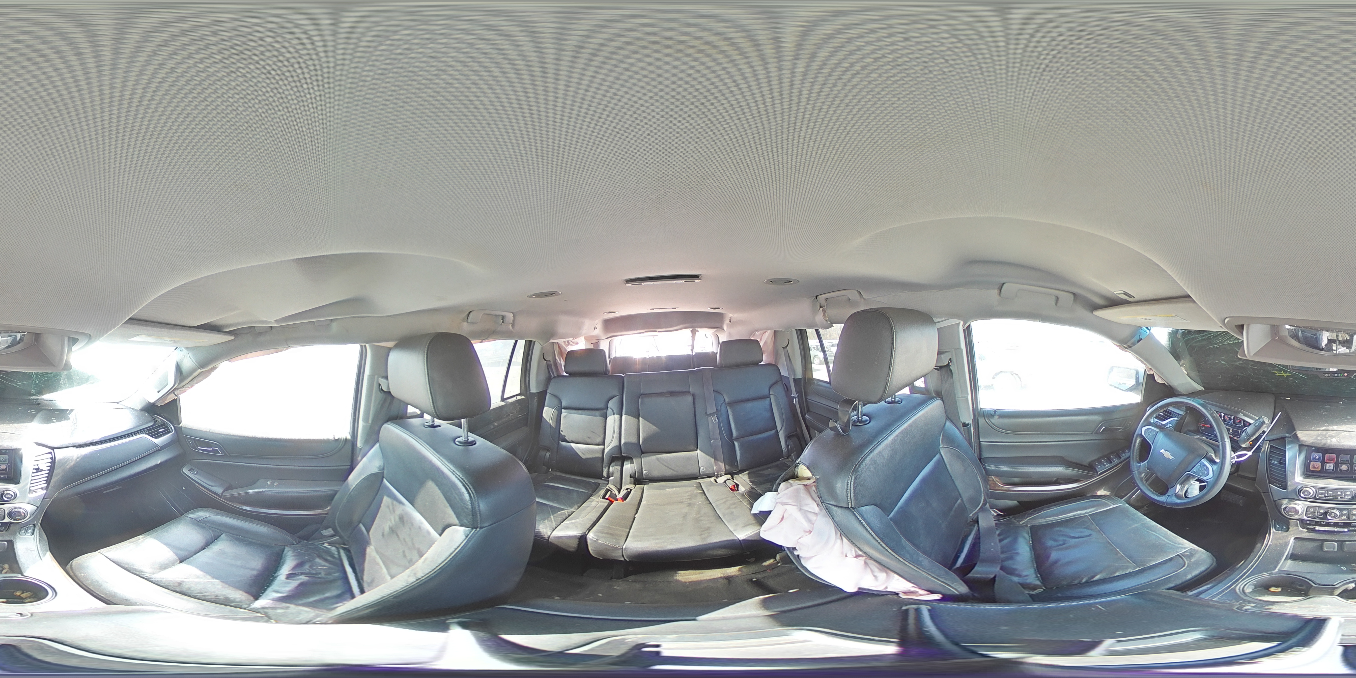 2016 Chevrolet Tahoe - Image 13