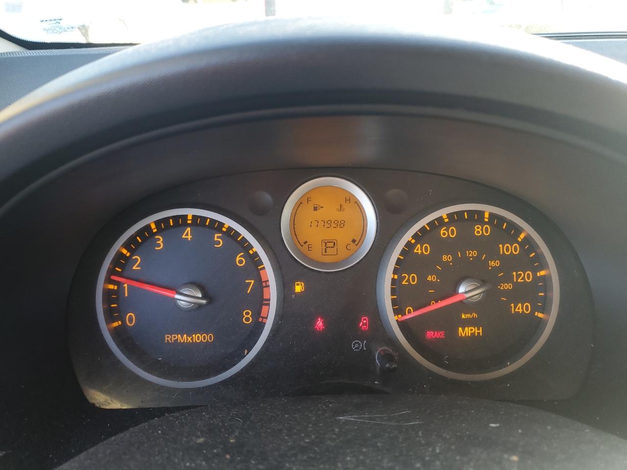 2009 Nissan Sentra - Image 9