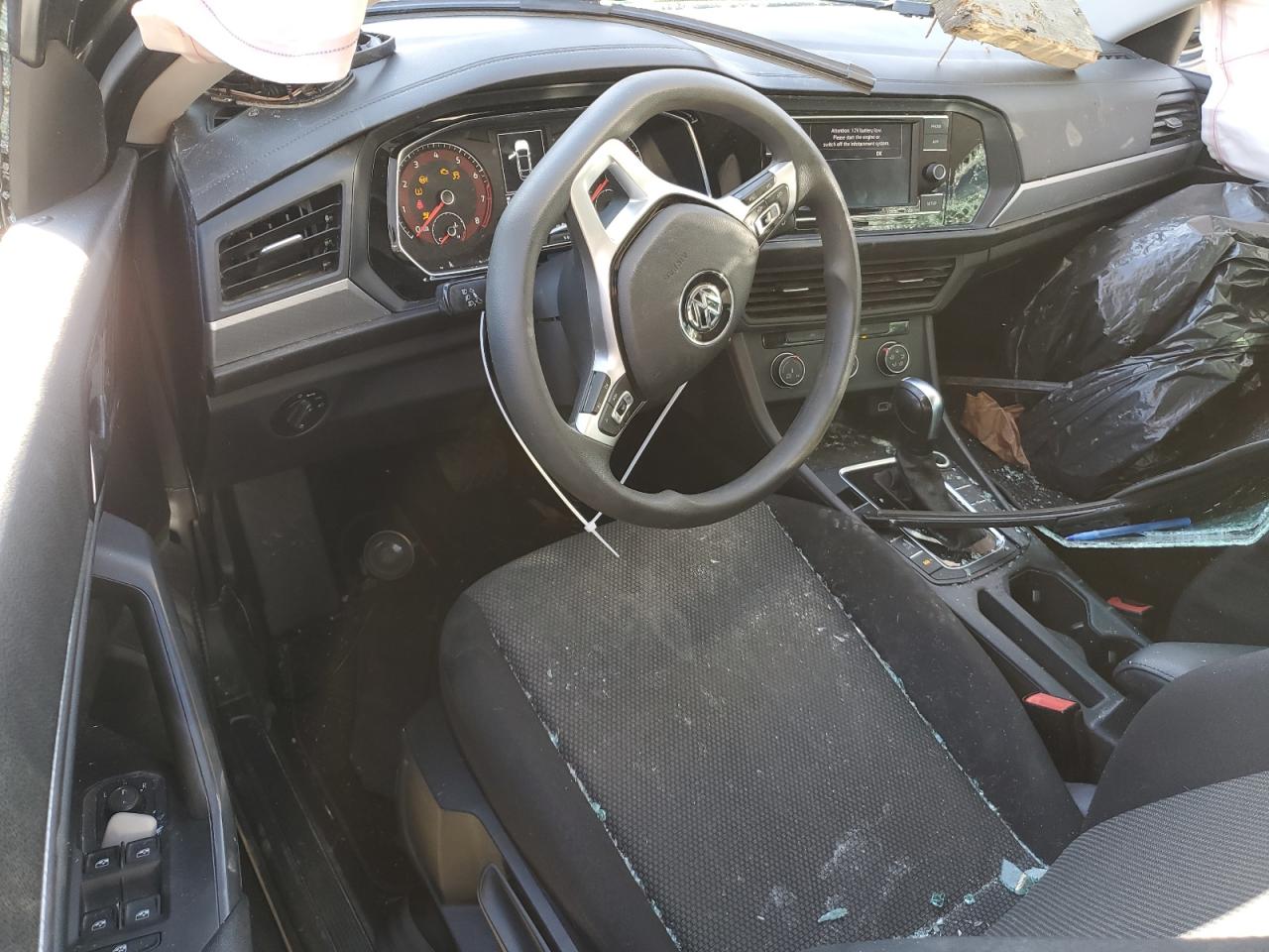 2019 Volkswagen Jetta - Image 8