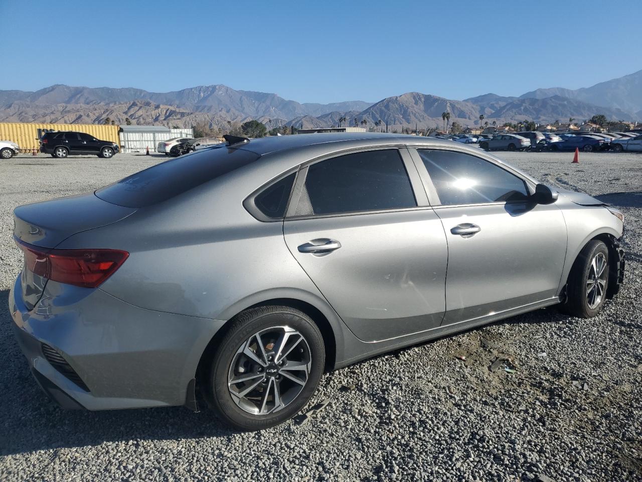 2023 Kia Forte - Image 3