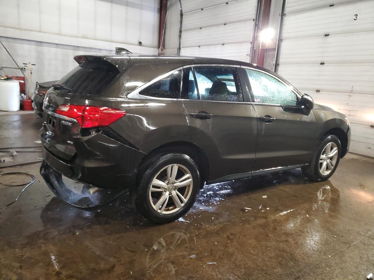 VIN 5J8TB4H35FL000338 2015 ACURA RDX no.3