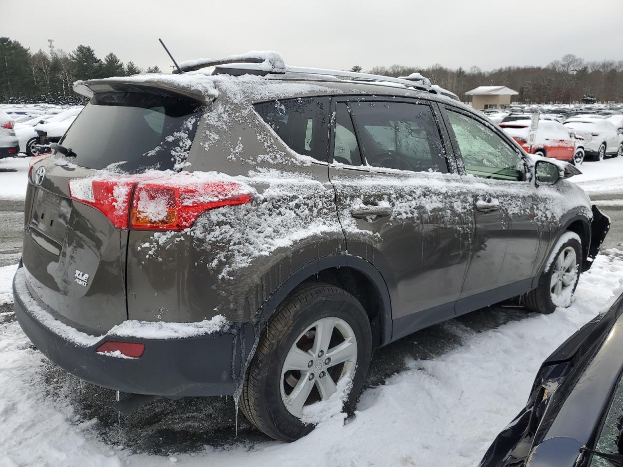 2014 Toyota RAV 4 - Image 3