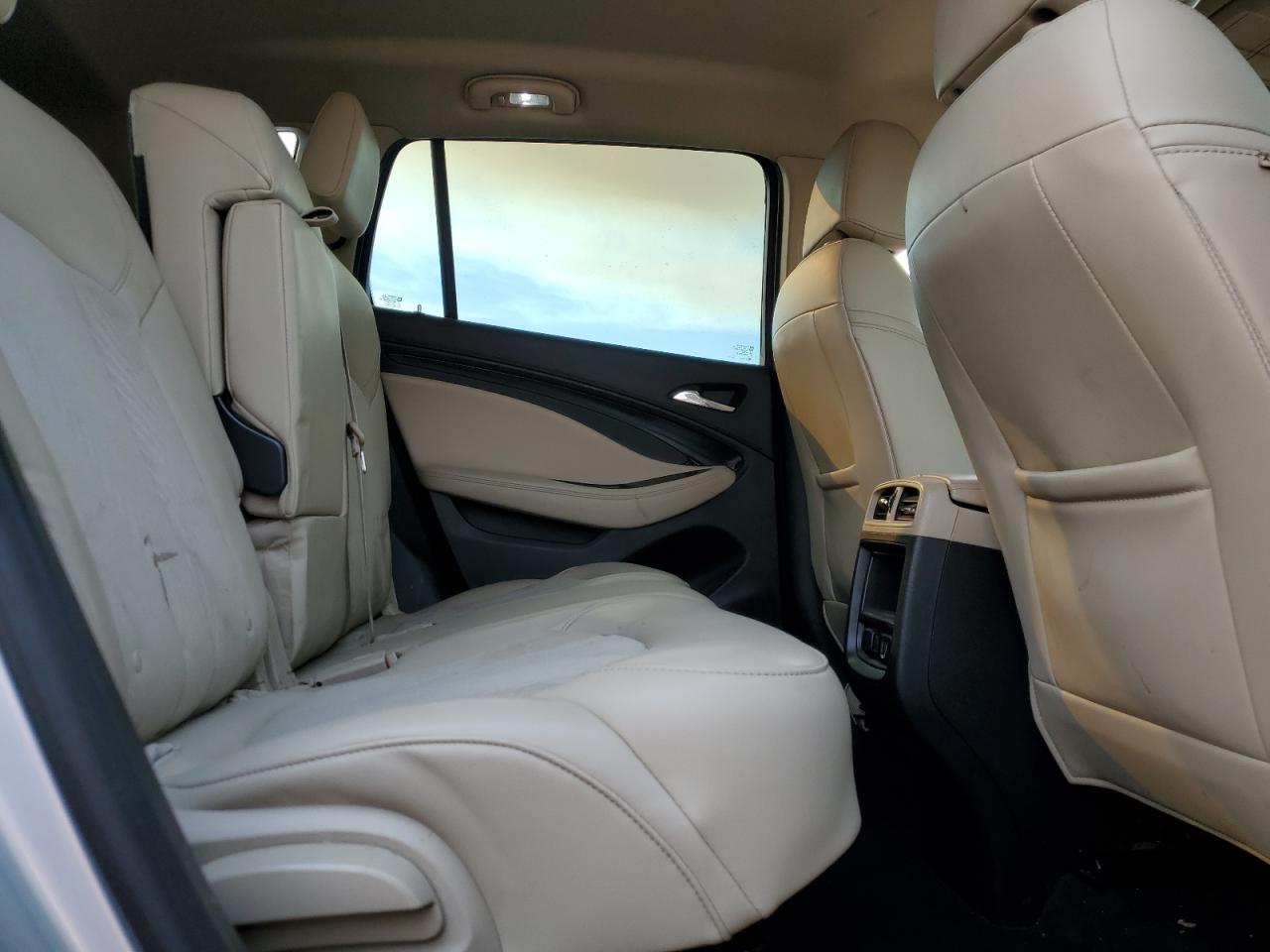 2017 Buick Envision - Image 11