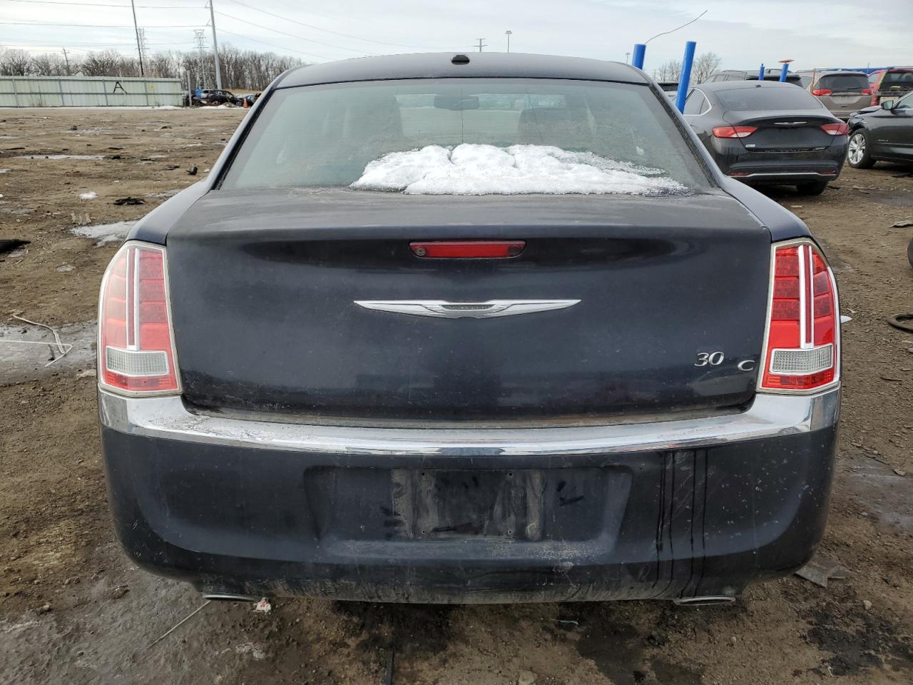 2011 Chrysler 300 - Image 6