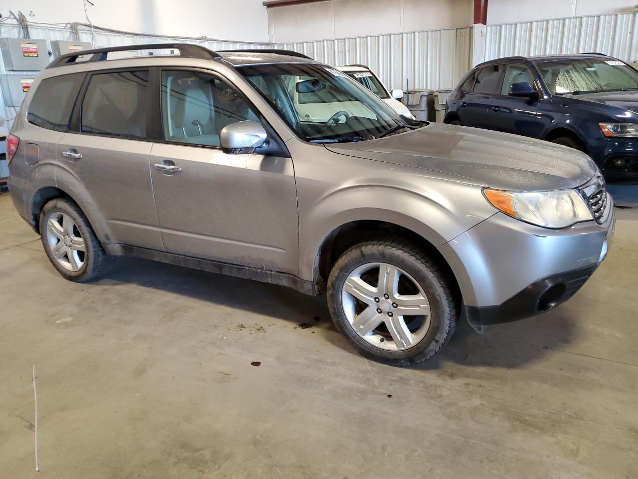 2010 Subaru Forester - Image 4