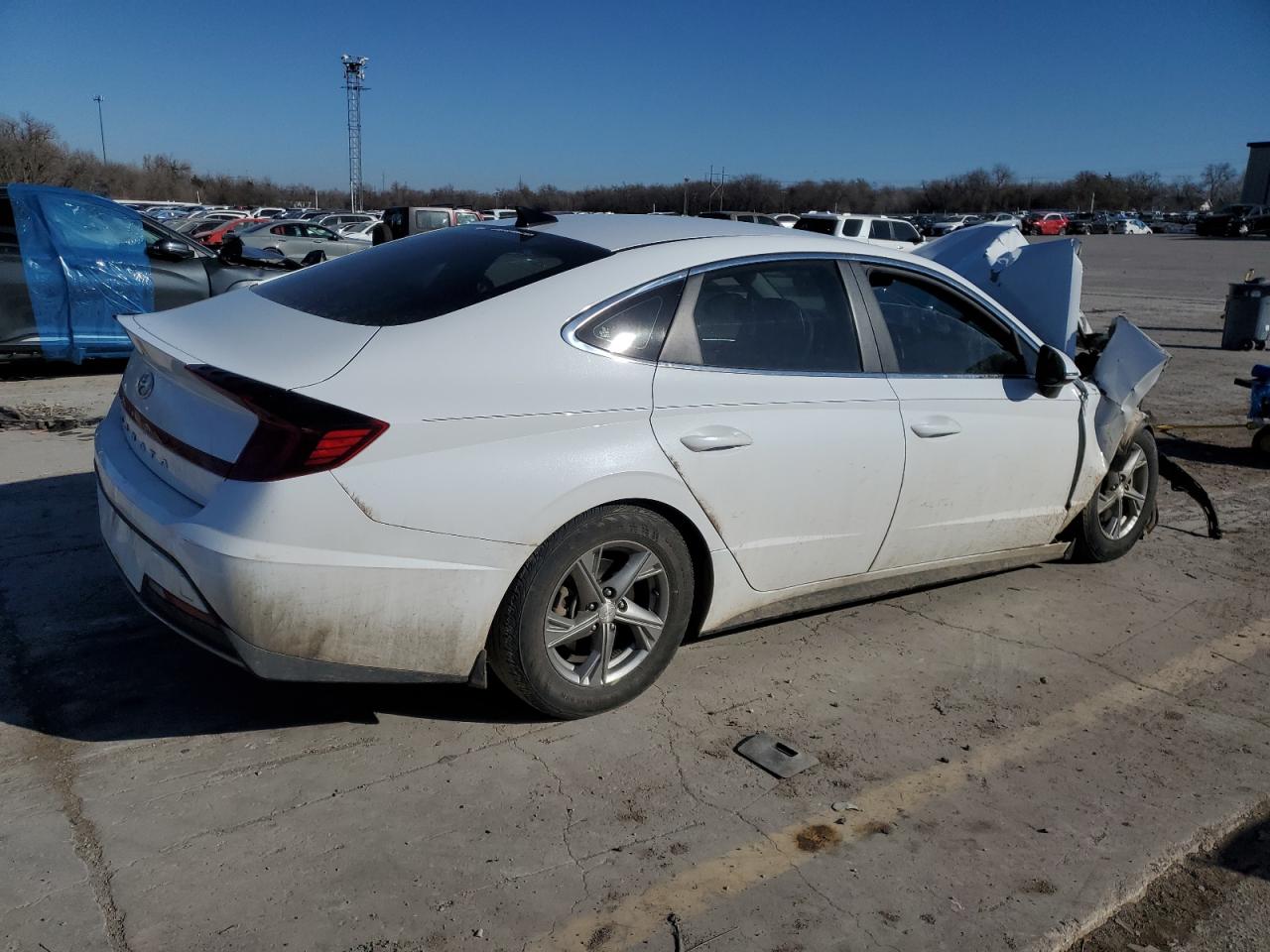 2023 Hyundai Sonata - Image 3