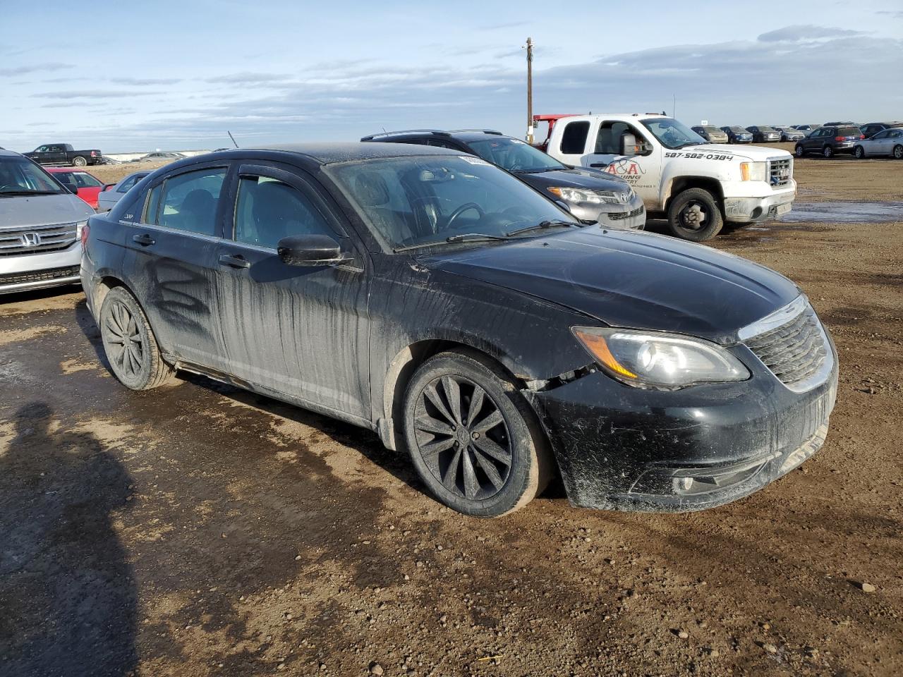 2013 Chrysler 200 - Image 4