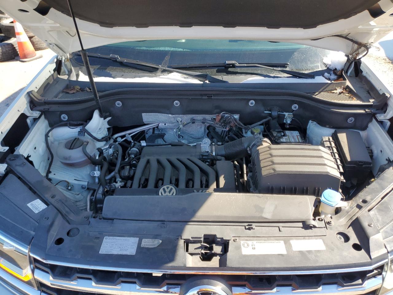 2018 Volkswagen Atlas - Image 12