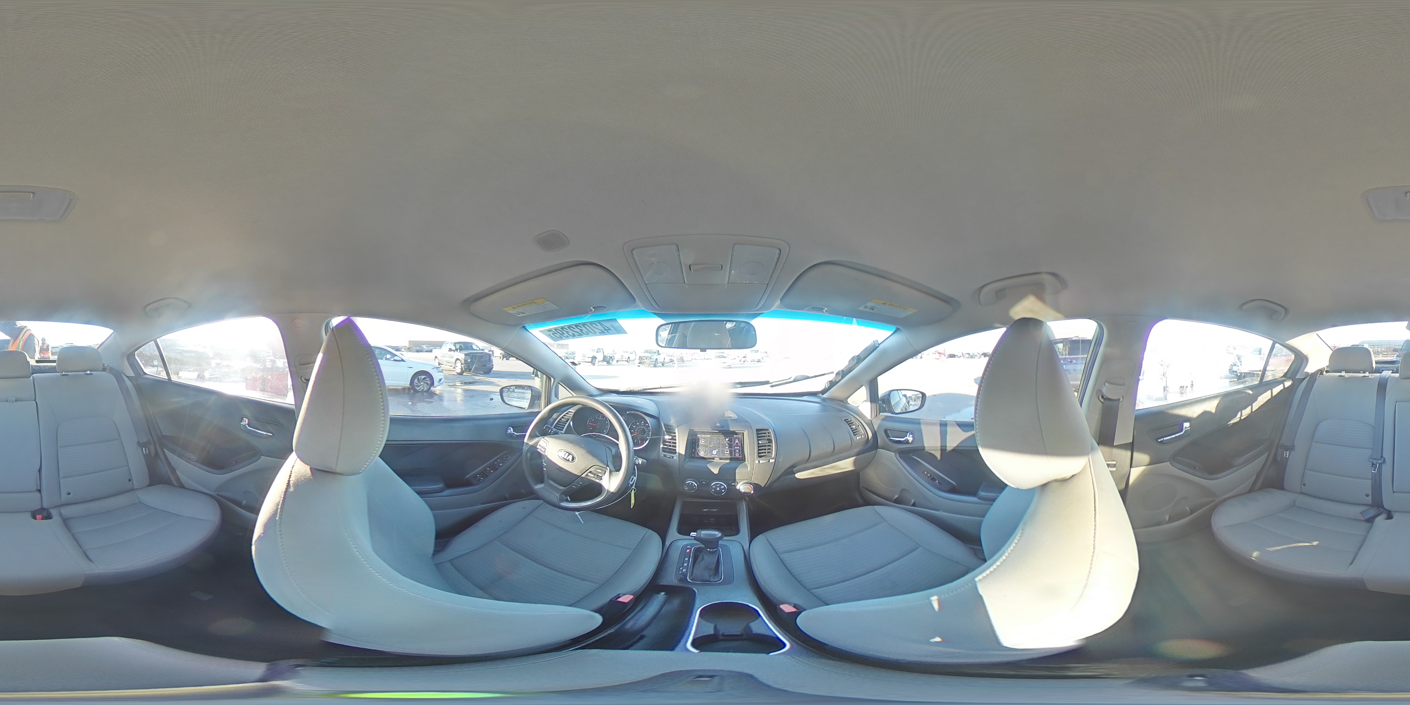 2016 Kia Forte - Image 14
