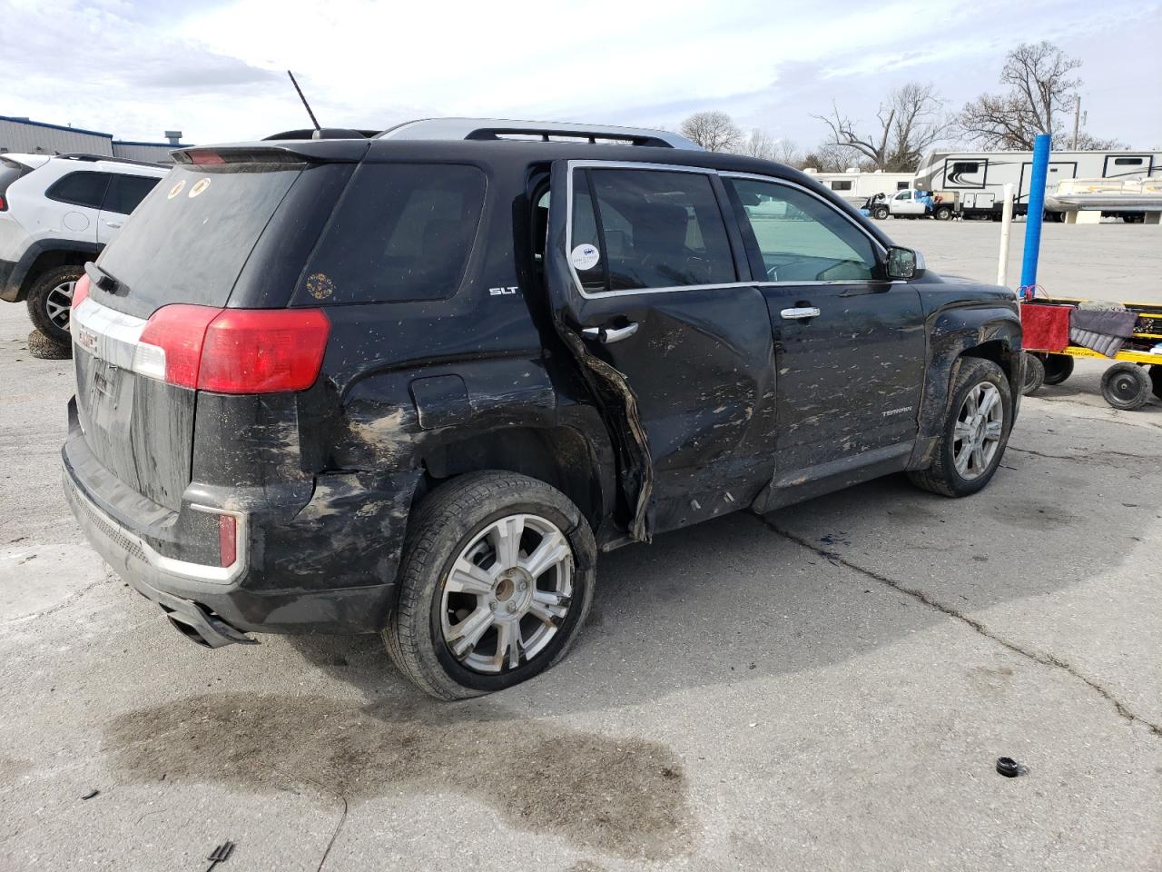 2017 GMC Terrain - Image 3
