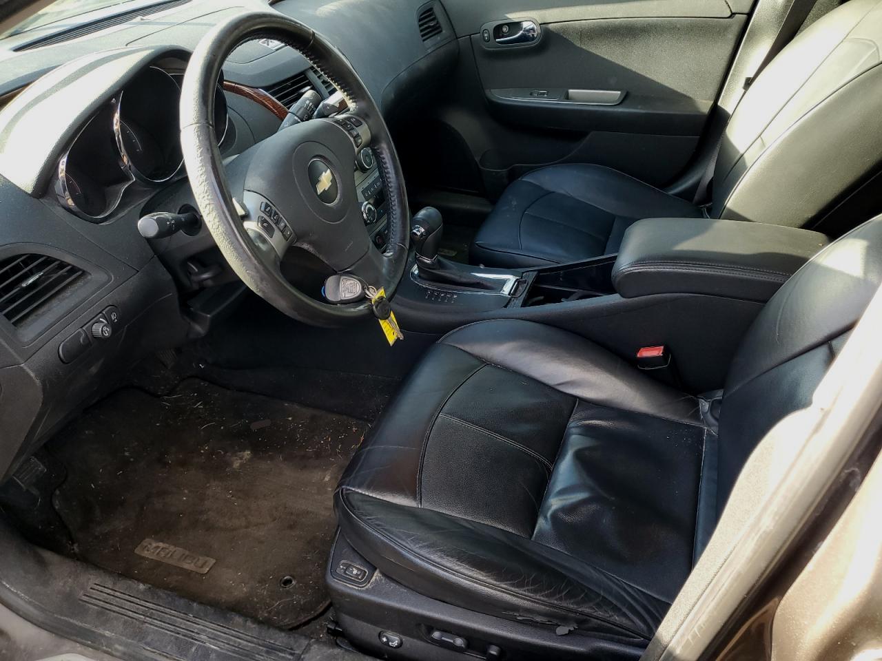 2010 Chevrolet Malibu - Image 7