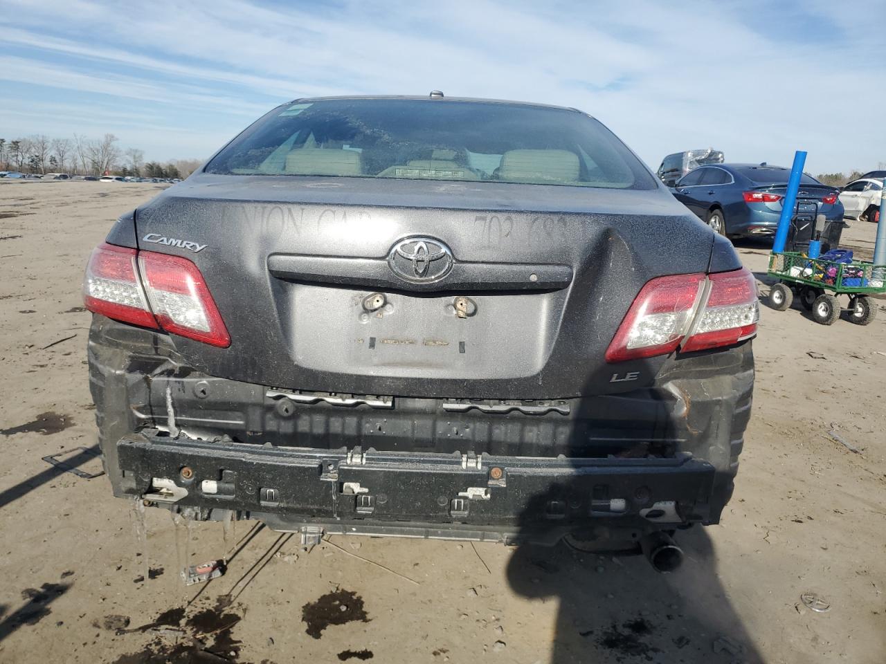 2011 Toyota Camry - Image 6