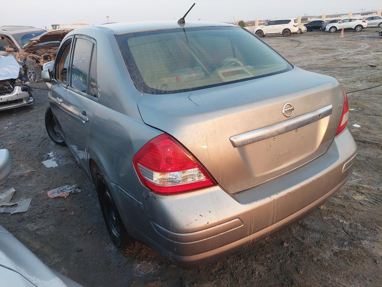 3N1BC1A69BK203637 - 2011 Nissan Tiida - #43485445