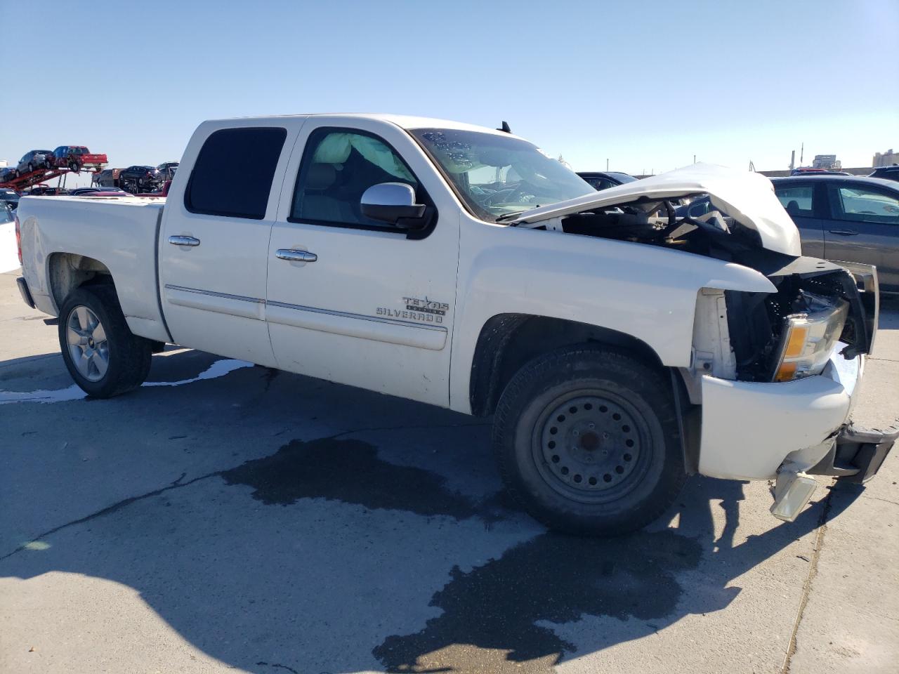 2011 Chevrolet Silverado - Image 4