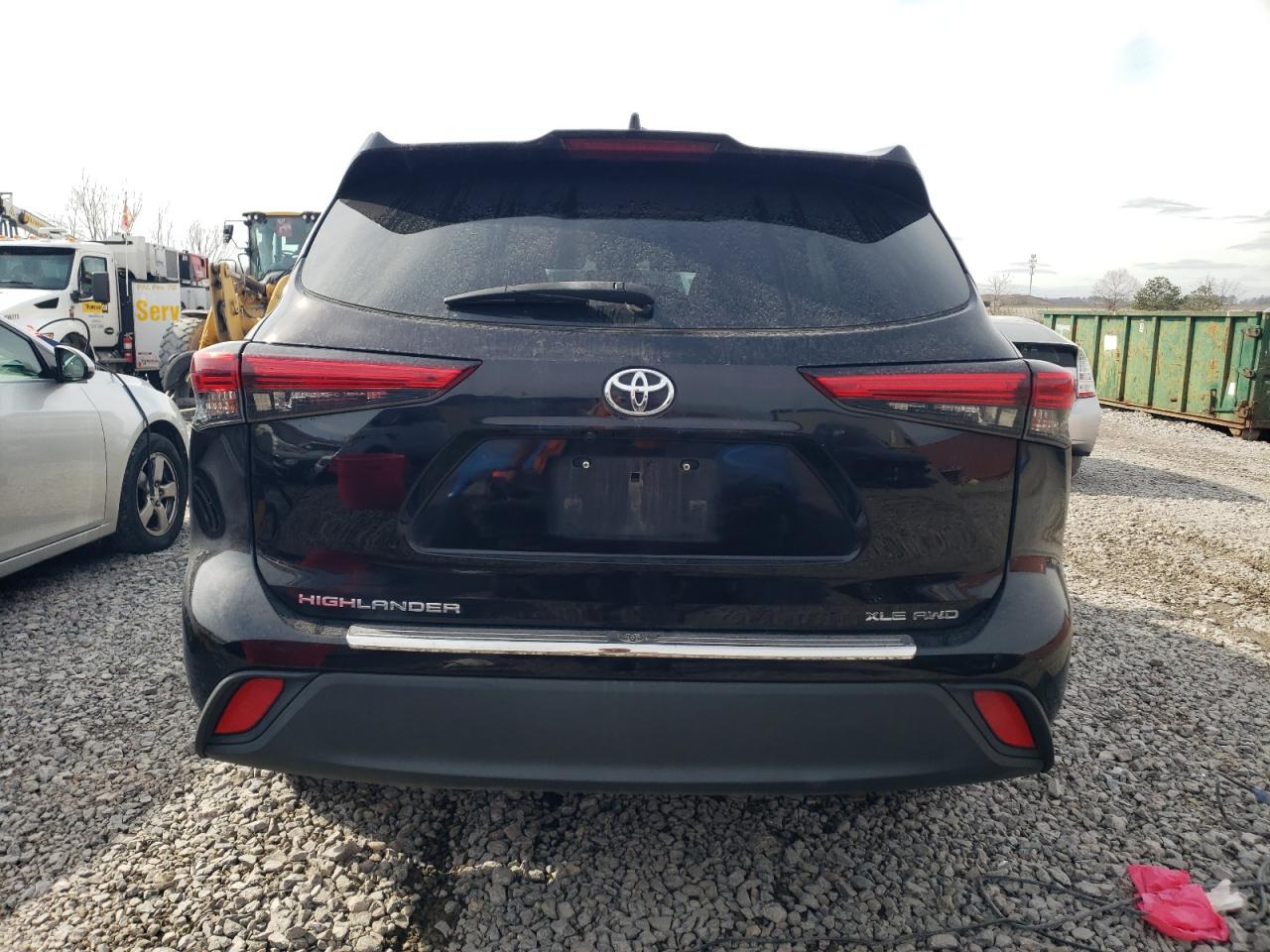 2020 Toyota Highlander - Image 6