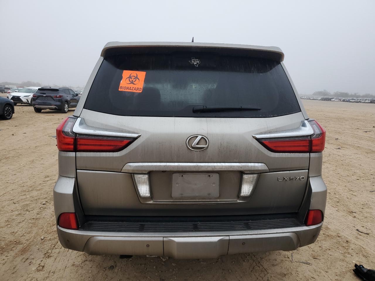2016 Lexus LX - Image 6