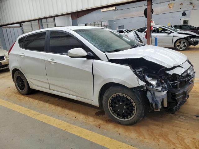  HYUNDAI ACCENT 2017 Белы